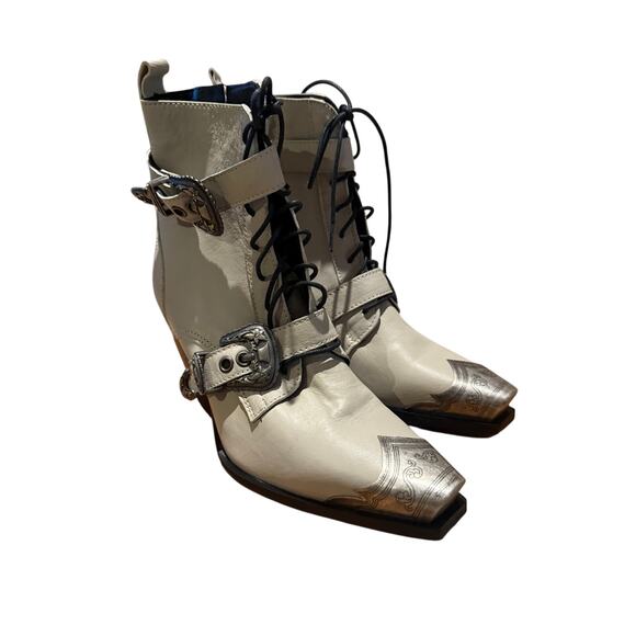 NWT Free People Briar Buckle Lace Up Boots Sz. 36 (US 6) - Picture 4 of 8